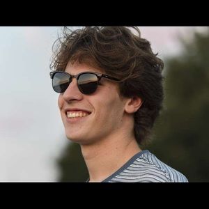 Meet your Posher, Aidan